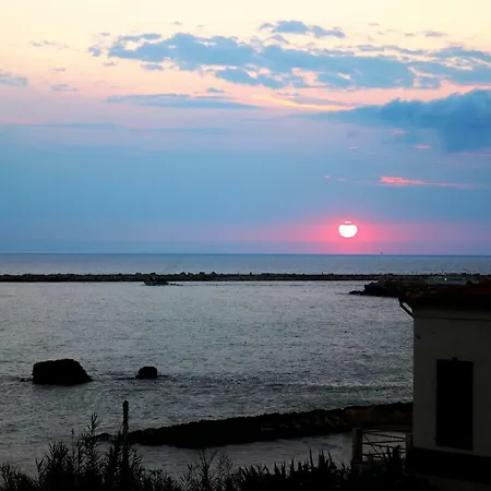 Edificio Cannizzo Scoglitti